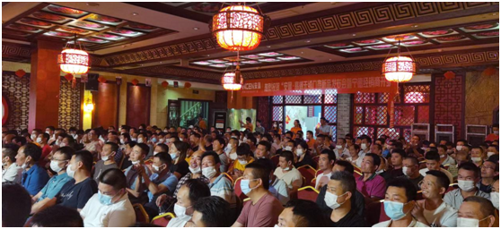 逐夢(mèng)遠(yuǎn)航 揚(yáng)帆2022：安晨高端無縫門窗新春賀詞