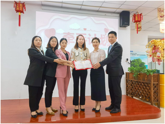 心系公益事業(yè)發(fā)展，眾企業(yè)愛心牽手公益行